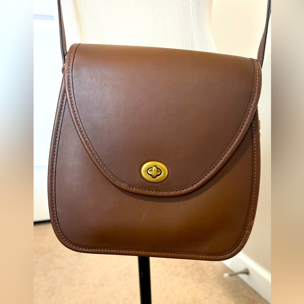 COACH 1981-140 BROWN GLOVE TANNED LEATHER